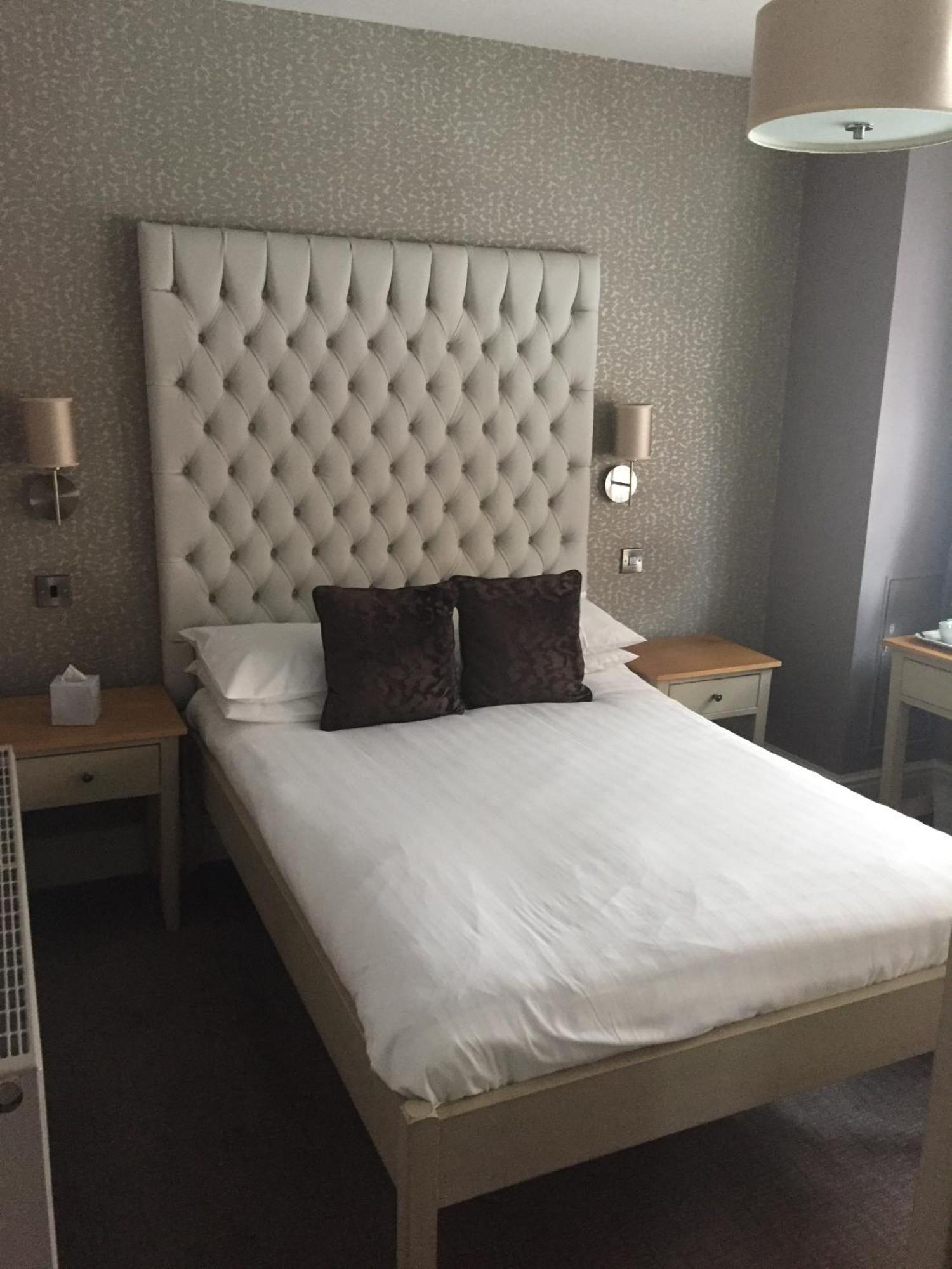 The County Hotel Гексем Екстер'єр фото